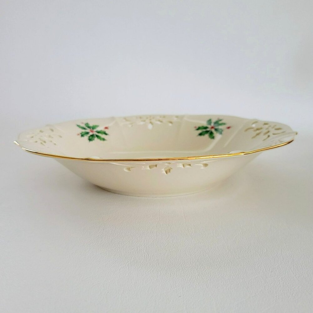 Lenox Holiday Pierced Low Bowl, Gold Trim Christmas Holly Design, Festive Dining - Picture 5 of 12